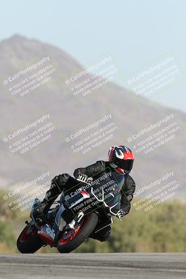 media/Dec-01-2025-Moto Forza (Mon) [[2daa91e15f]]/2-Intermediate Group/Session 2 Turn 9 Entry/